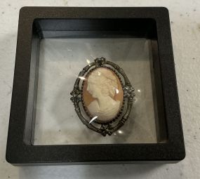 VTG Cameo Pin Brooch