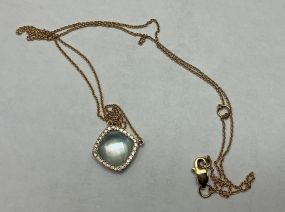 18kt Necklace with Diamond encrusted Stone Pendent