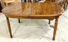 1980's Traditional Oak Speckled Finish Dining Table