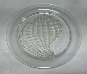 Lalique Crystal 1972 Annual Collector Plate featuring the Coquillage 8 "