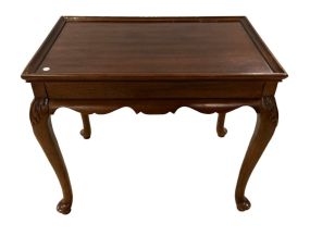 Queen Anne Style Tea Table 27"h., 30"w