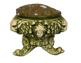 Ceramic Victorina Design Flower Frogger 6"h 6"d