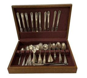 VTG Assorted Patterns Silverware Set