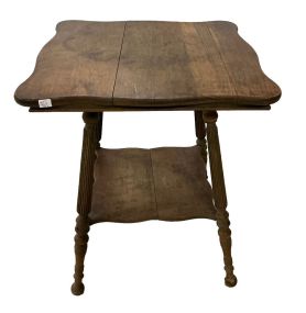 Vtg Victorian Style Oak Lamp Table 28"h., 24"w