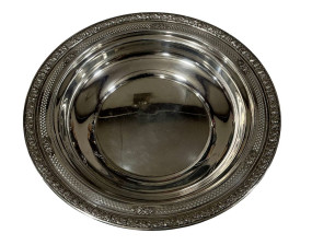 5.855 ozt Wallace 9 1/2" Sterling Bowl