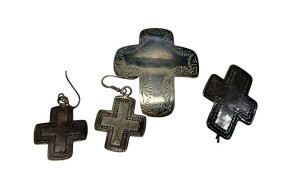 .720 ozt Mexico Earrings and Pendant