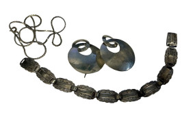 1.105 ozt Mexico Sterling Earrings, Necklace, and Bracelet