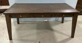 Ashley Flynnter D719-25 rectangular dining table