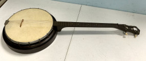 Harmony USA Banjo 34"