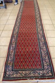 12e Persian oriental runner, 3 ft. 2 in. x 15 ft. 8 in.