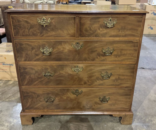 11th Estates Online Auction 2024