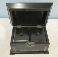 Sale Image for Fine Art, Furniture, Collectibles Online Auction 2020