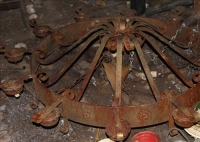 Sale Image for Large Public Auction