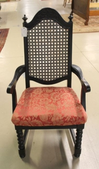 Sale Image for Super Antique Auction Online