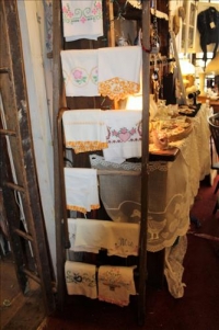 Sale Image for Marilyn's Antiques