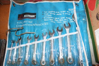 Sale Image for Real Estate &amp; Contents