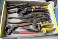 Sale Image for Real Estate &amp; Contents