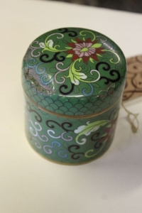 Sale Image for Super Antique Auction Online