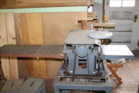 Sale Image for Living Estate Tool Auction