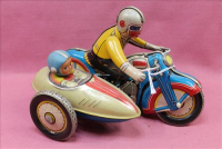 Sale Image for Large Public Auction