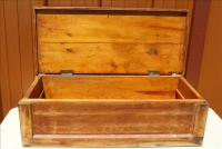 Sale Image for Large Public Auction