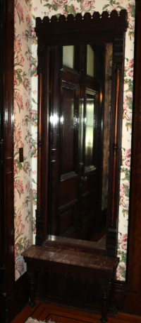 Sale Image for Large Estate Auction