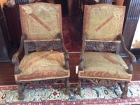 Sale Image for The Knoll Mansion Anitques & Collectibles