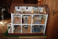 Sale Image for Large Public Auction - Real Estate & Contents