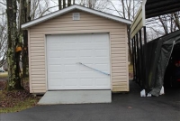 Sale Image for Large Public Auction