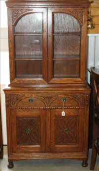 Sale Image for Large Public Auction