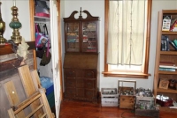 Sale Image for Large Public Auction