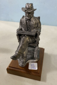 Sale Image for Second November Online 2021