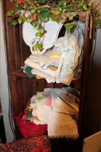 Sale Image for Marilyn's Antiques