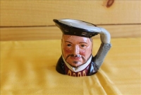 Sale Image for Large Public Auction