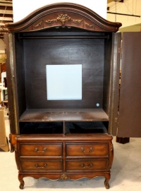 Sale Image for November Antique Auction - Live And Online