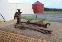 Sale Image for Large Public Auction