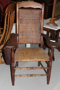 Sale Image for Super Antique Auction Online