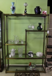 Sale Image for Super Antique Auction Online