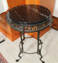 Sale Image for Large Estate Auction