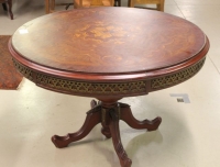 Sale Image for Super Antique Auction Online