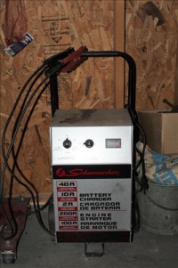 Sale Image for Large Public Auction