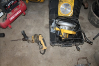 Sale Image for Large Estate Auction