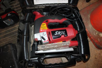 Sale Image for Real Estate &amp; Contents