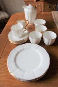 Sale Image for Large Public Auction