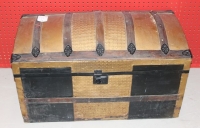 Sale Image for Super Antique Auction Online