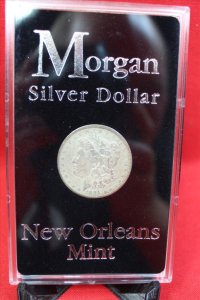 Sale Image for Large Estate Auction