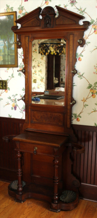 Sale Image for Large Estate Auction