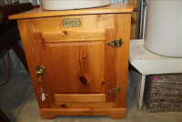 Sale Image for Large Public Auction