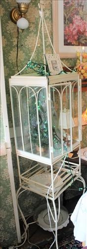 Sale Image for Marilyn's Antiques