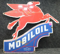 Sale Image for Large Public Auction